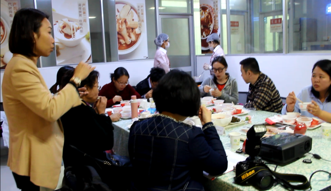 小心热食! 央视曝光冷链月子餐才安全 焦点访谈广禾堂